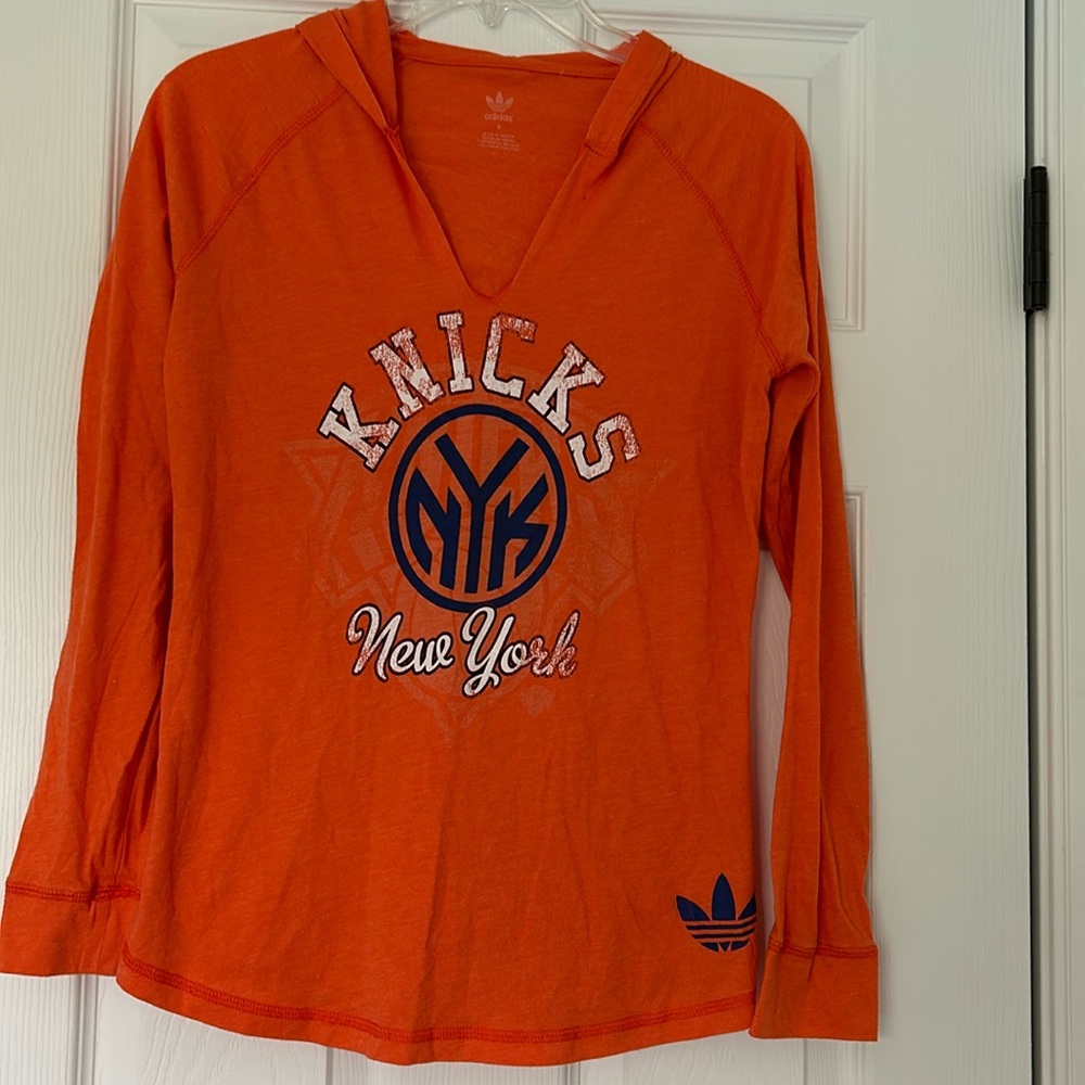 🧡Adidas NY KNICKS Hooded Long Sleeve Tee🧡